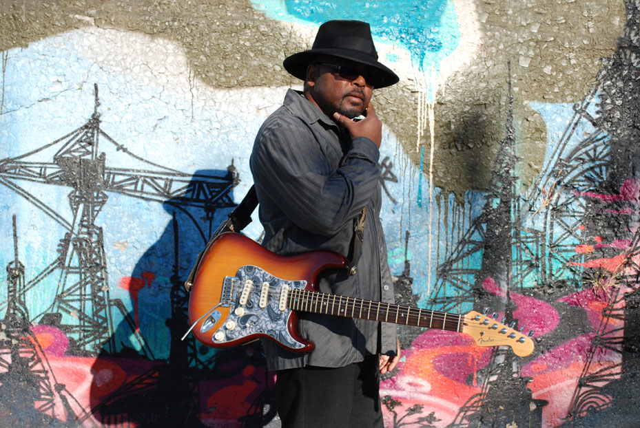 First Friday Sip and Stroll Featuring David Gerald Event Photo